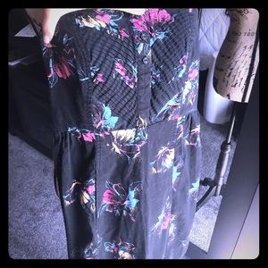 🍭 5/$20 Kimchi Blue Strapless Dress w/Pockets